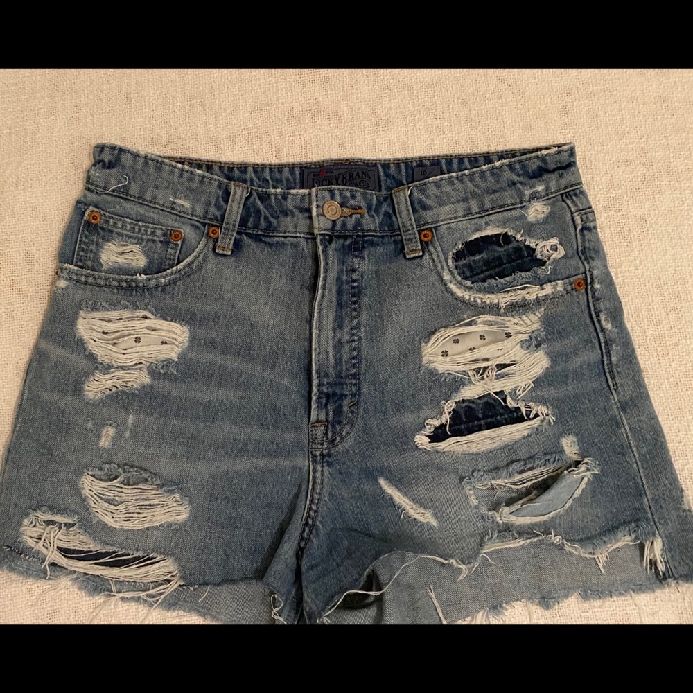 Lucky brand “lucky pins short” women’s size 10